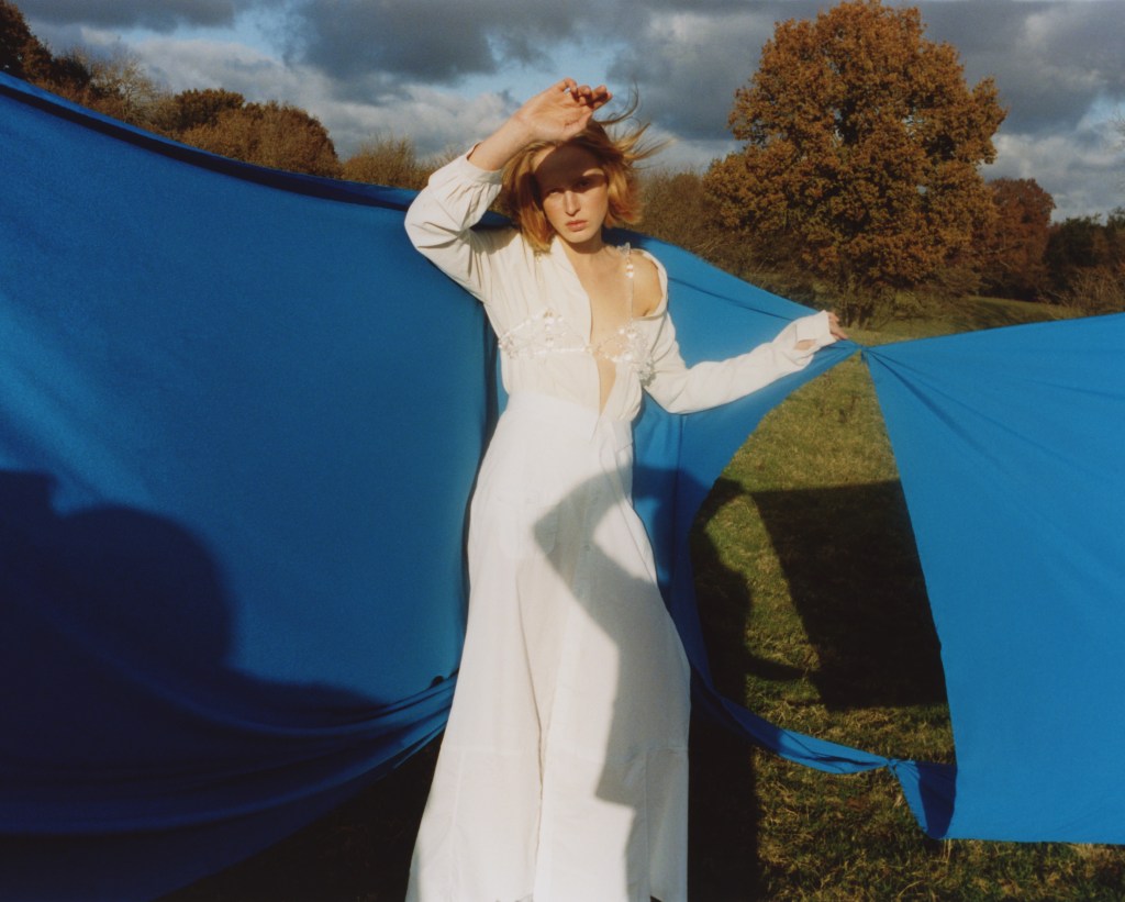 Gwen + Alice_HEROINE-12_Page_5_Image_0001